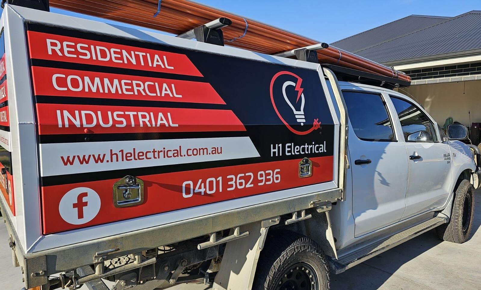 H1 Electrical & Air diagnosing an electrical fault at a Cowra property